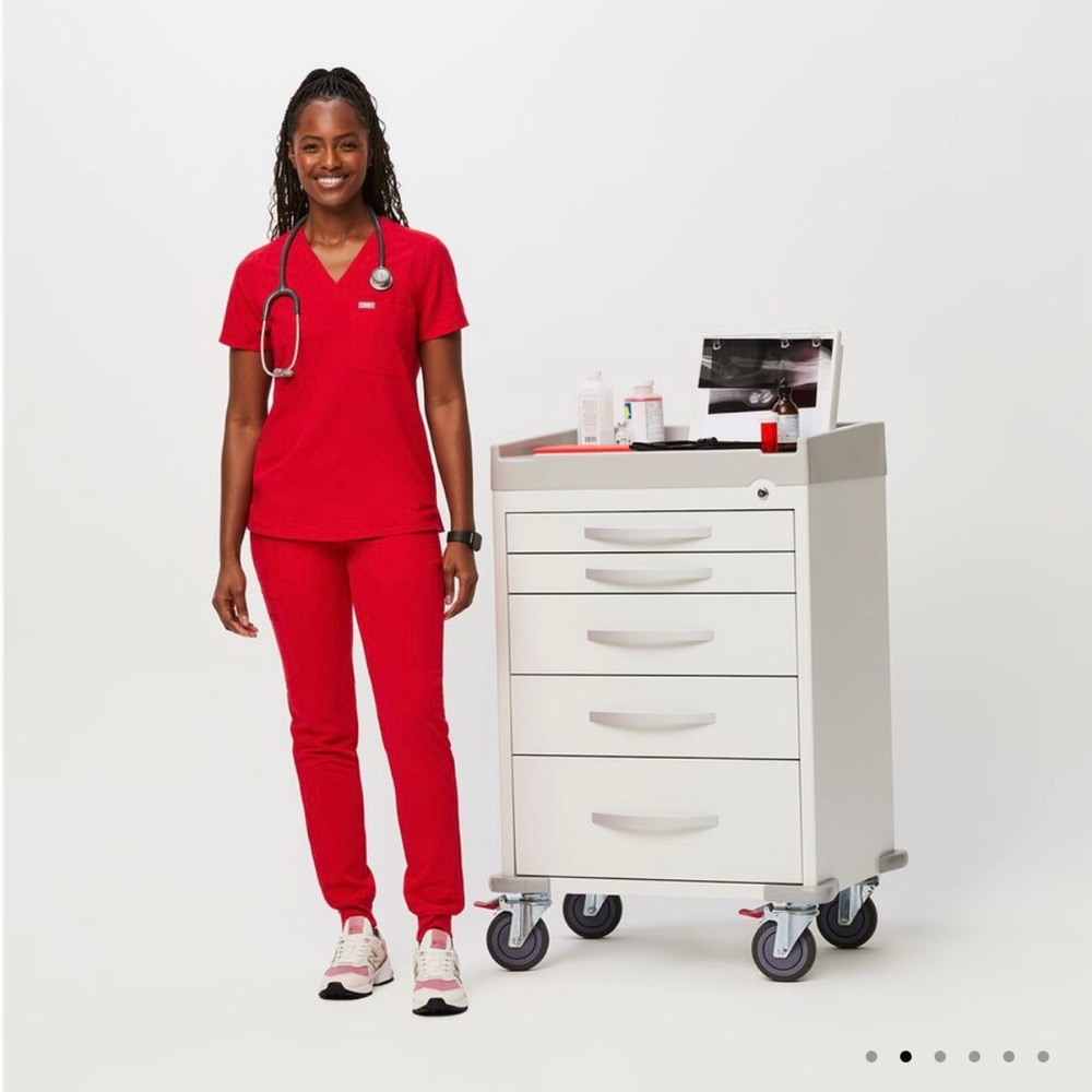 Figs Scrubs Set in Pop Red sold out online